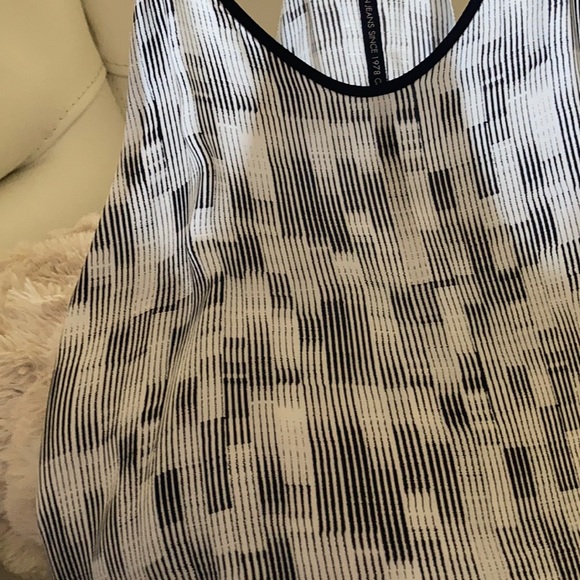 Tank top - Picture 3 of 6